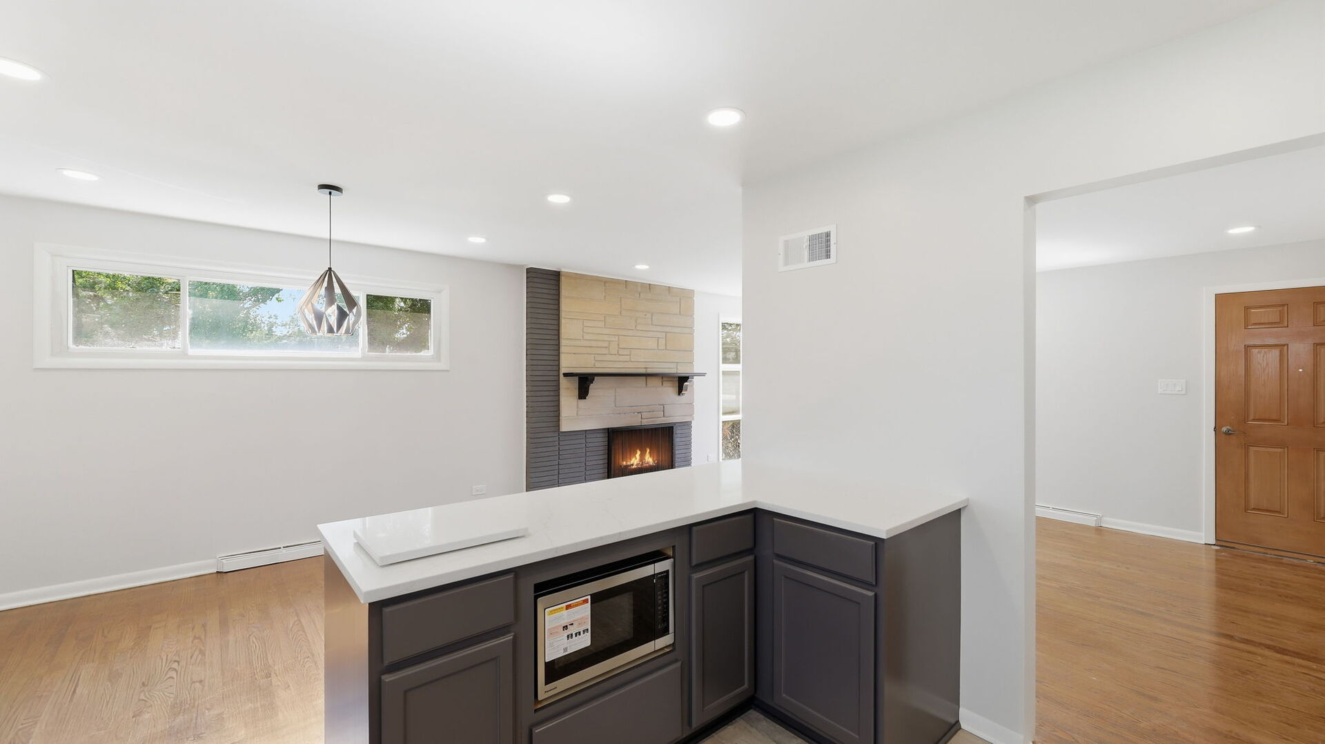 12722354 Property Photo 9