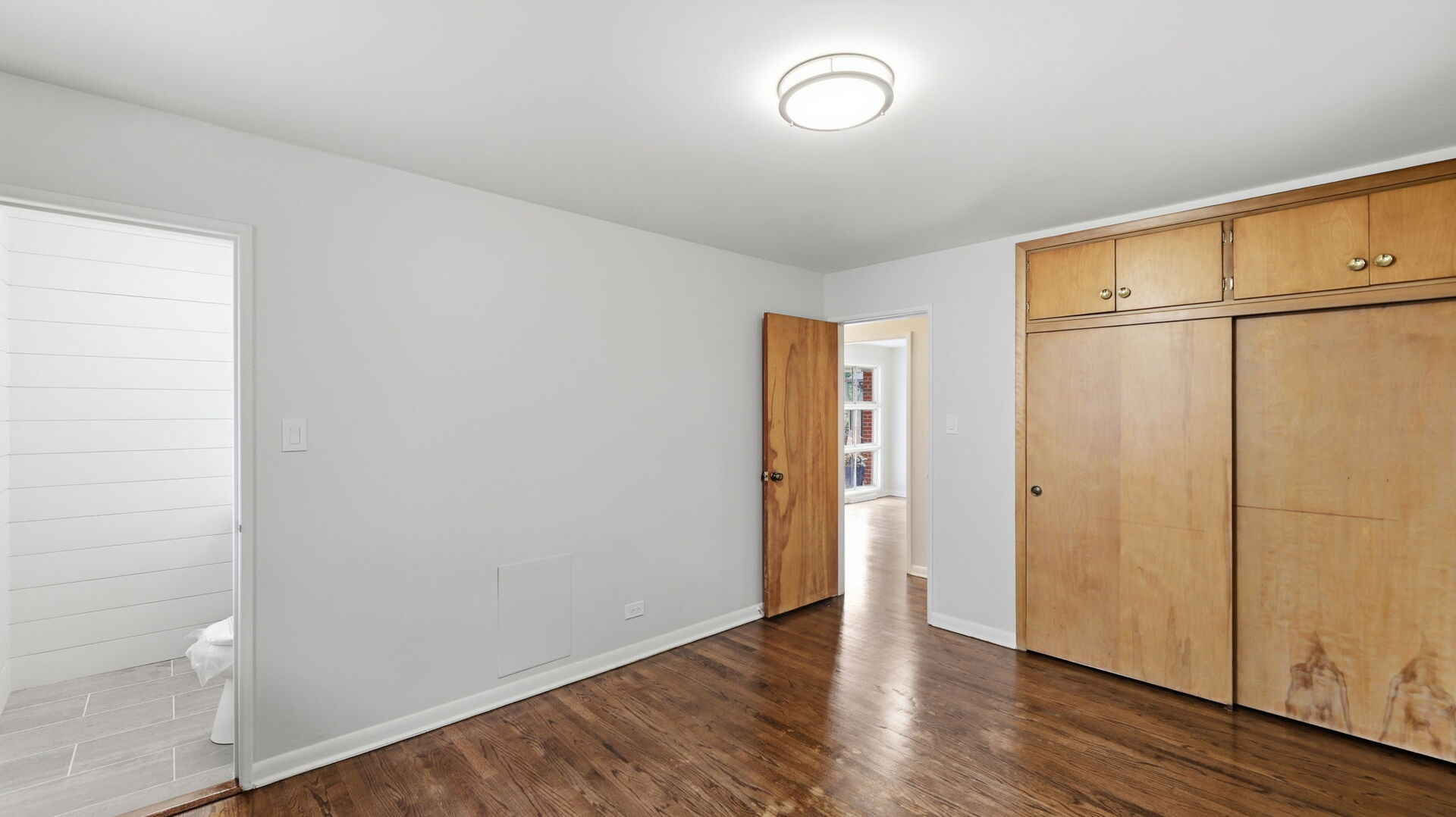 12722354 Property Photo 13