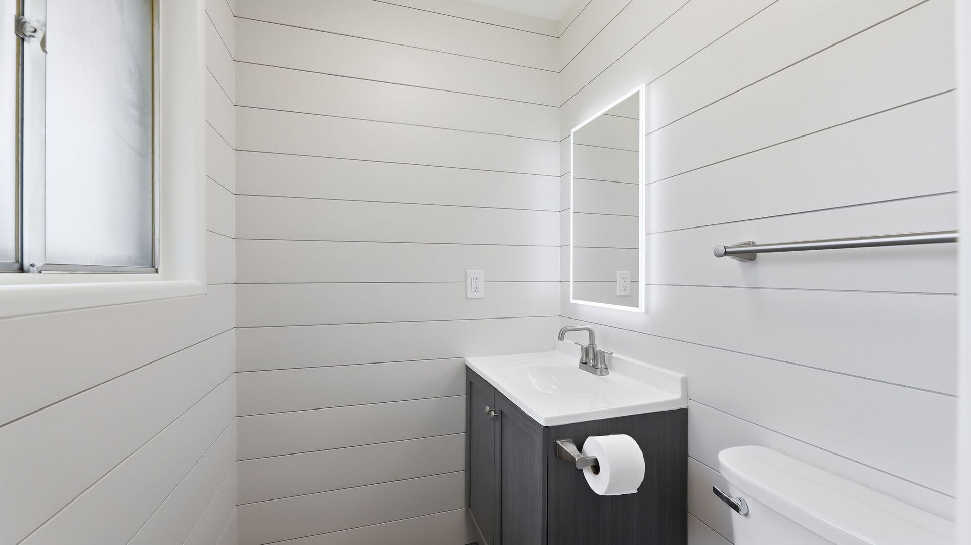 12722354 Property Photo 14