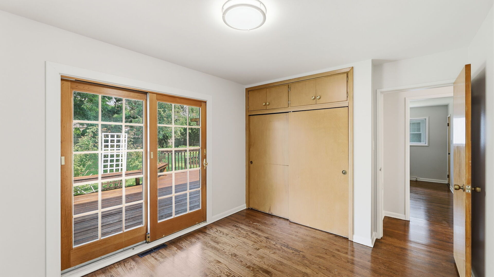 12722354 Property Photo 15