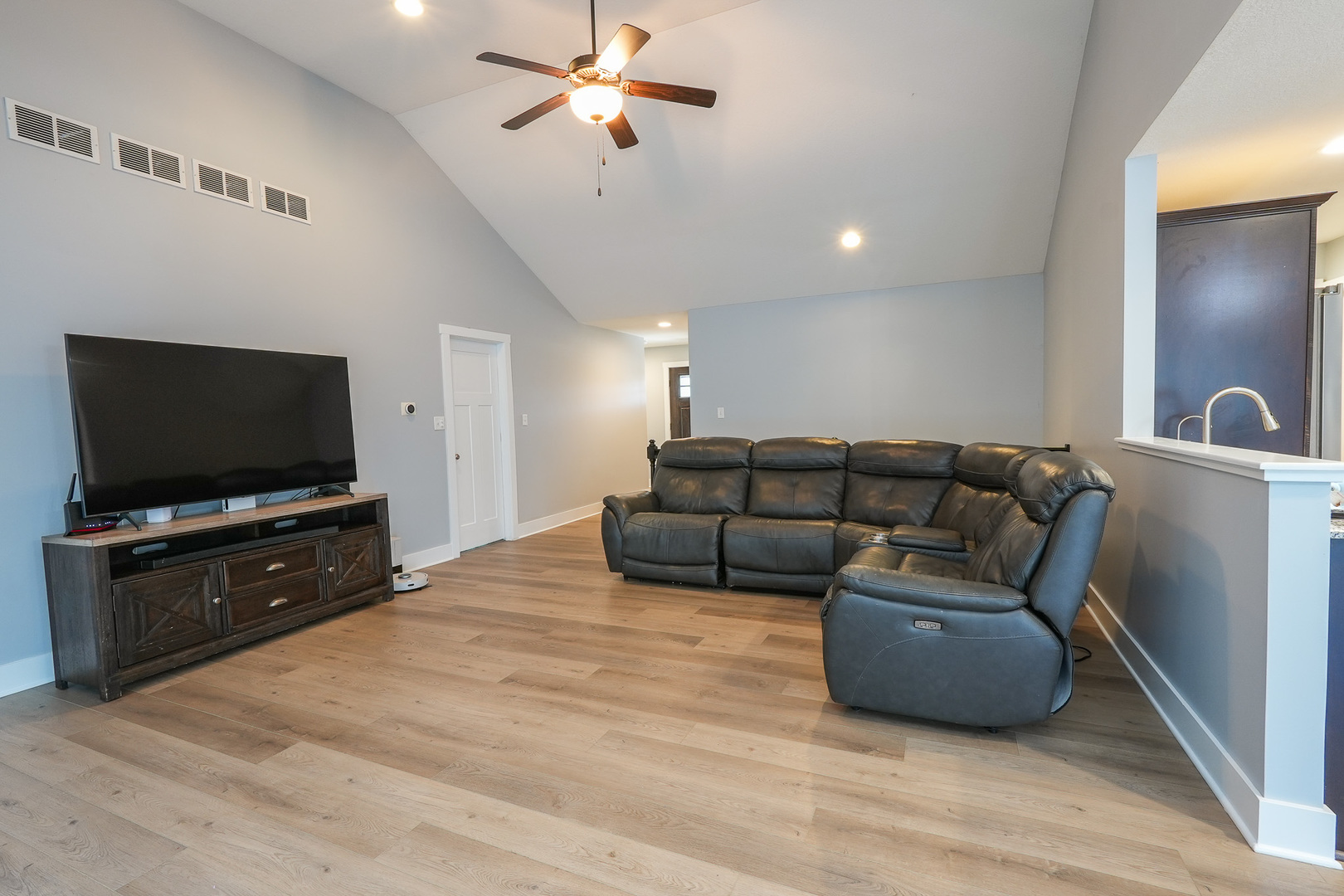 554 Raven Drive Property Photo 12