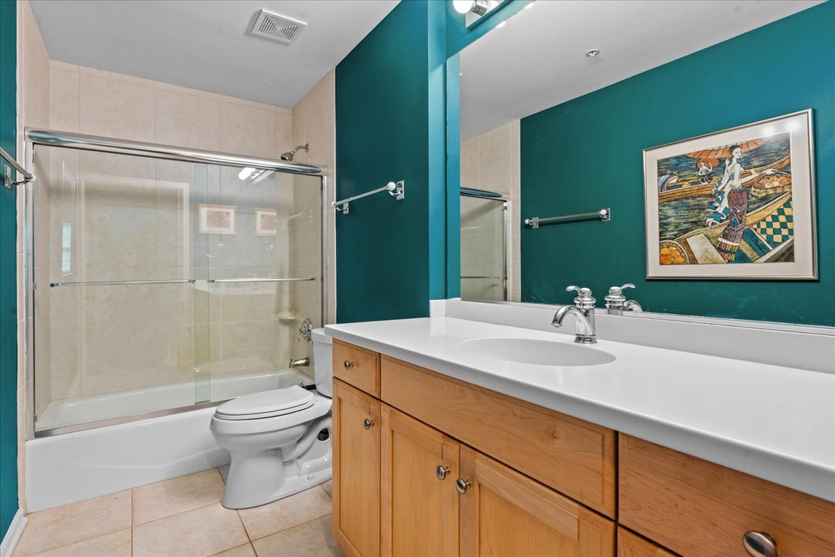 950 Augusta Way 115 Property Photo 15