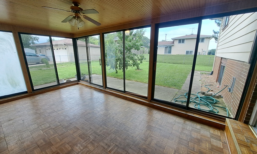 644 Bryn Mawr Avenue Property Photo 9