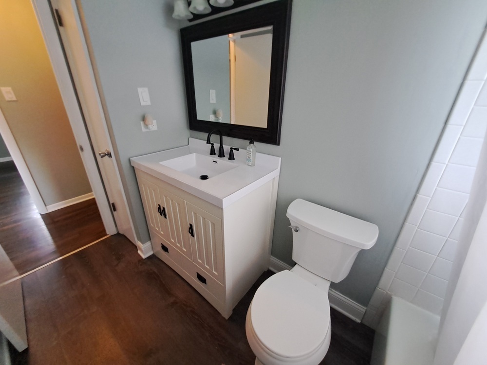644 Bryn Mawr Avenue Property Photo 13