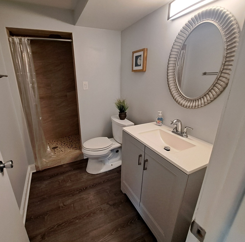 644 Bryn Mawr Avenue Property Photo 28