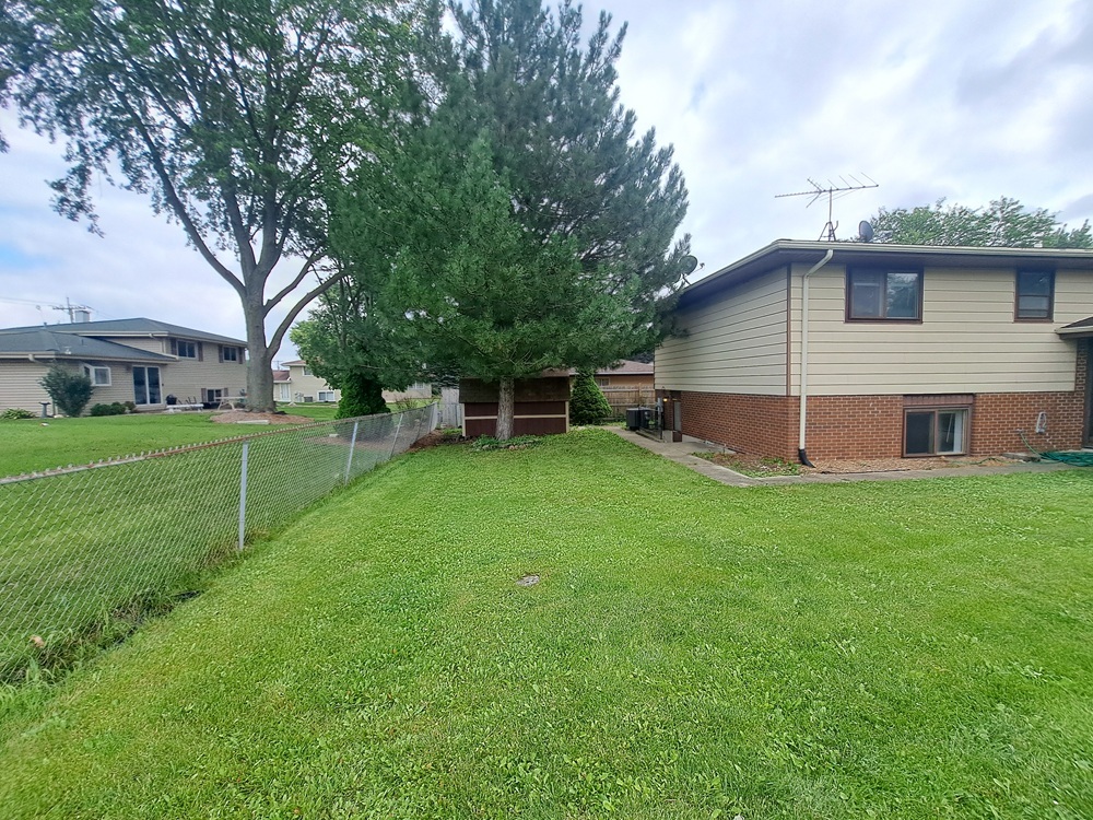 644 Bryn Mawr Avenue Property Photo 35