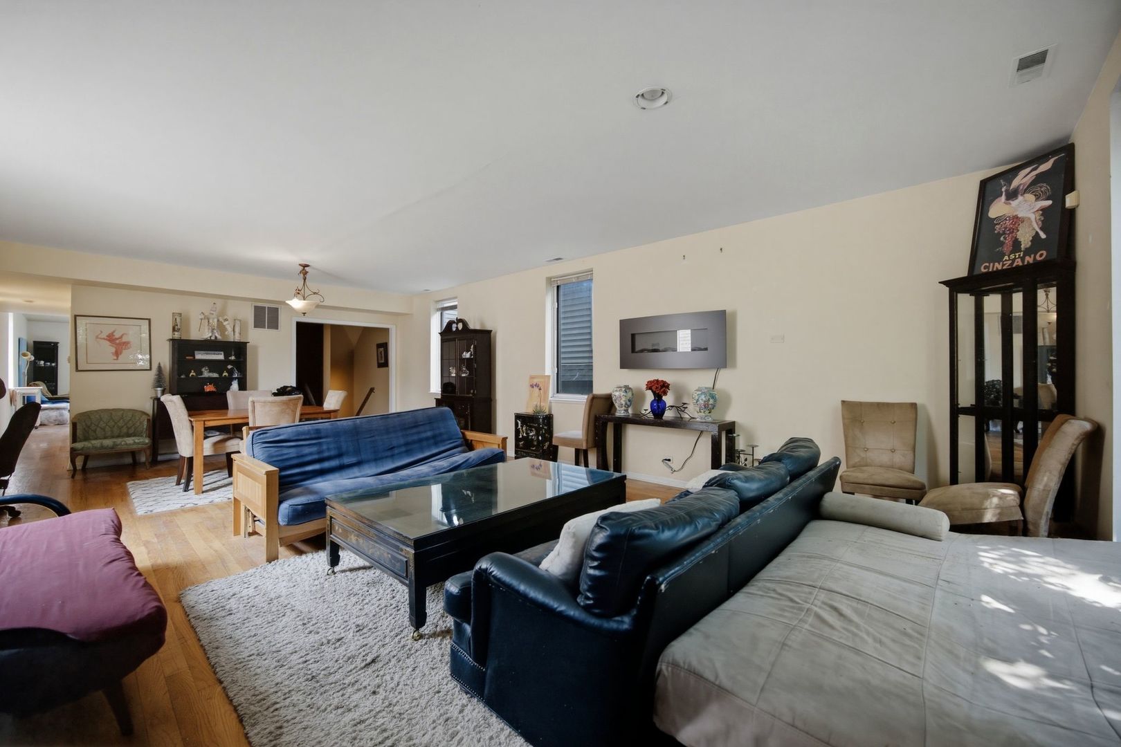 1412 W Diversey Parkway B Property Photo 5