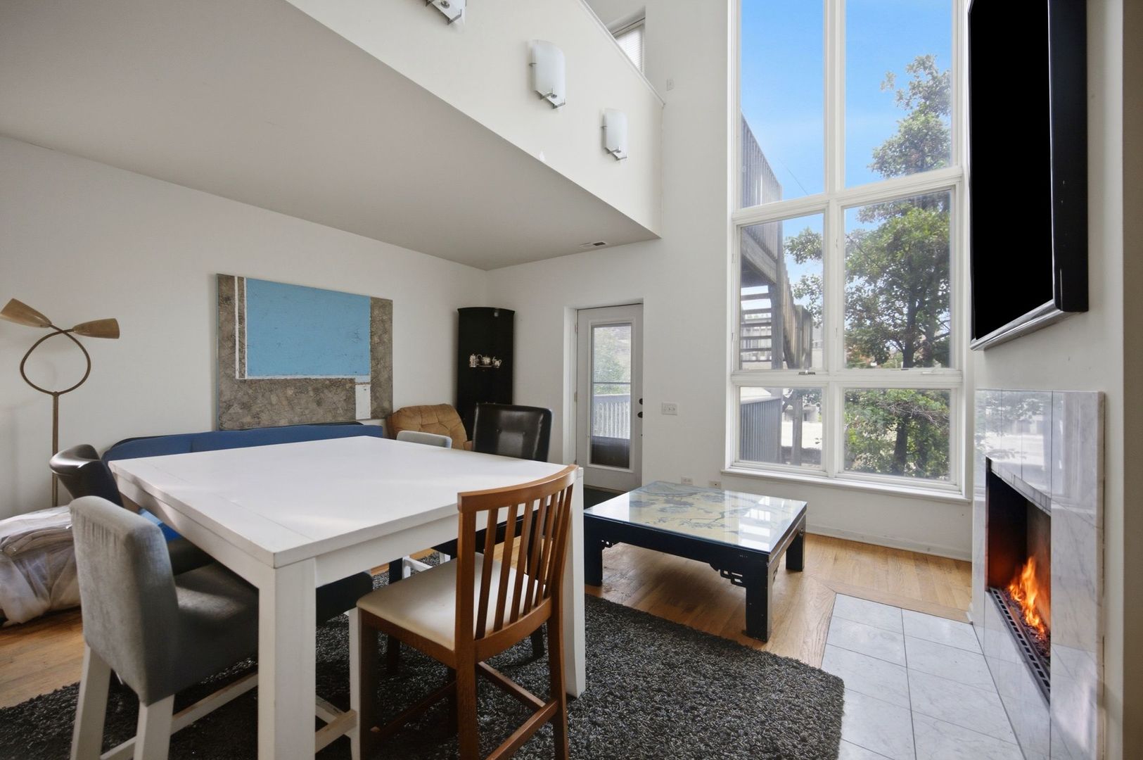 1412 W Diversey Parkway B Property Photo 11