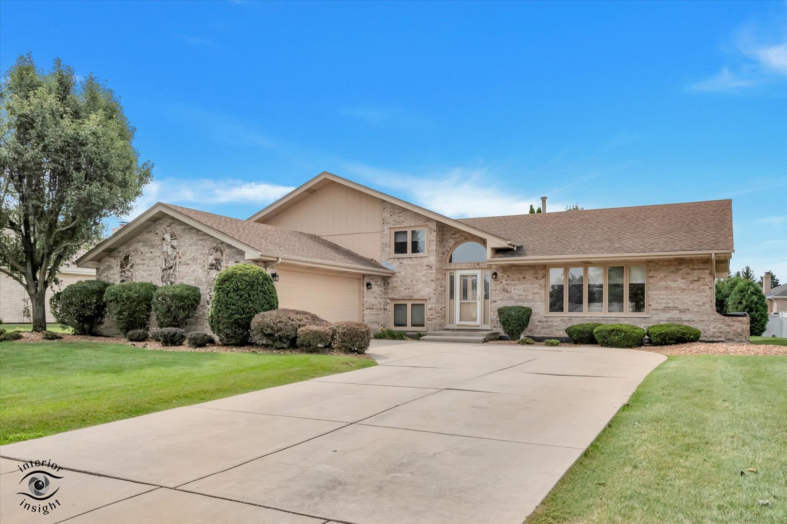 12722404 Property Photo 1