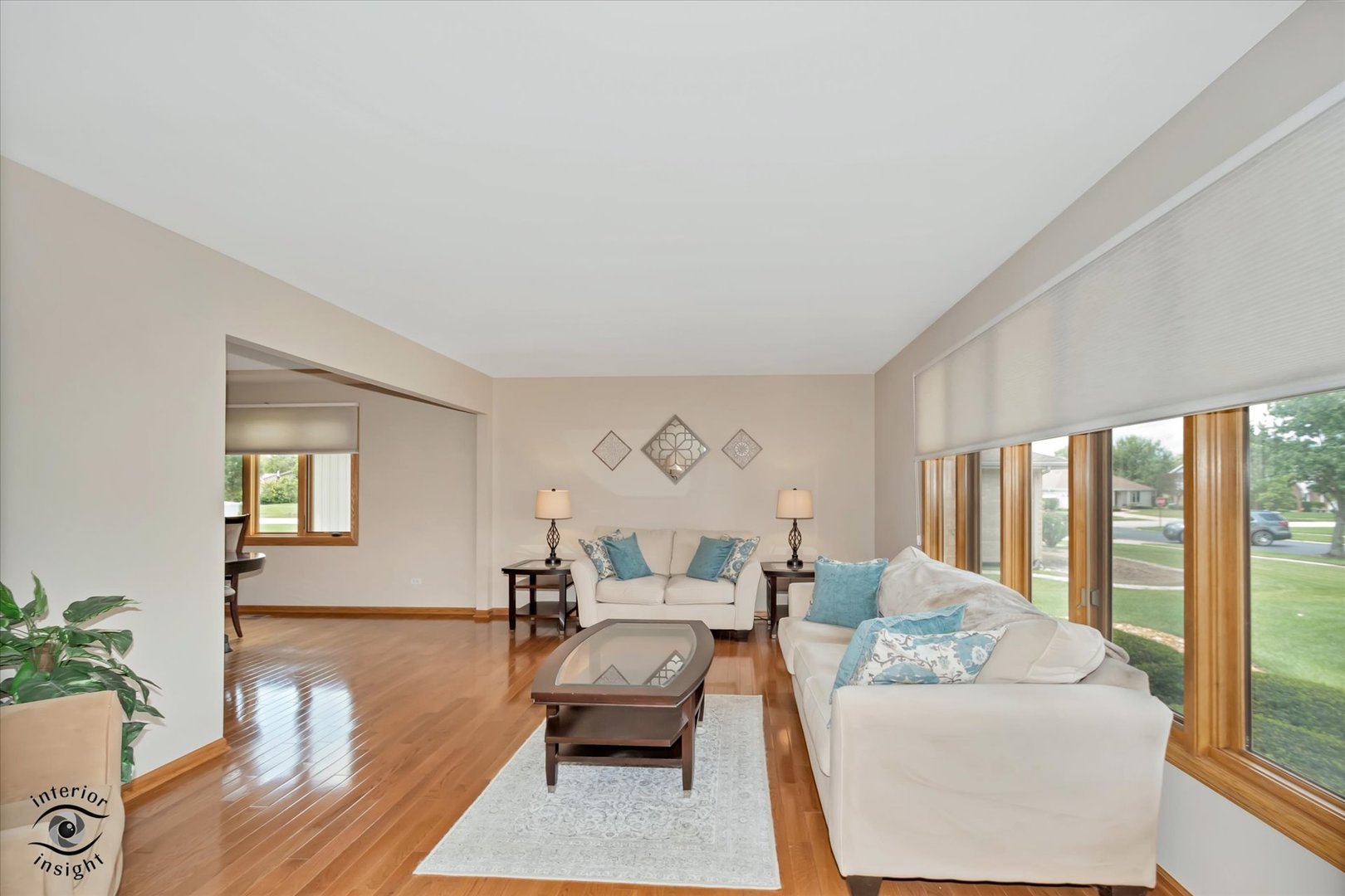 12722404 Property Photo 3