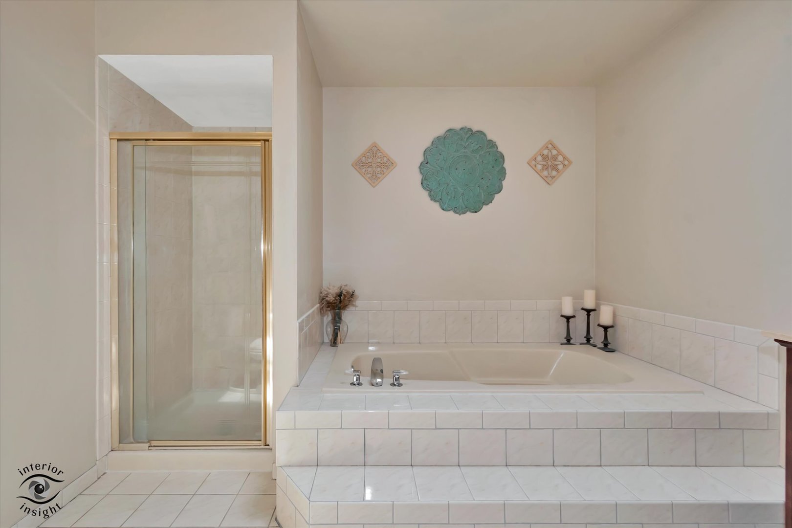 12722404 Property Photo 15