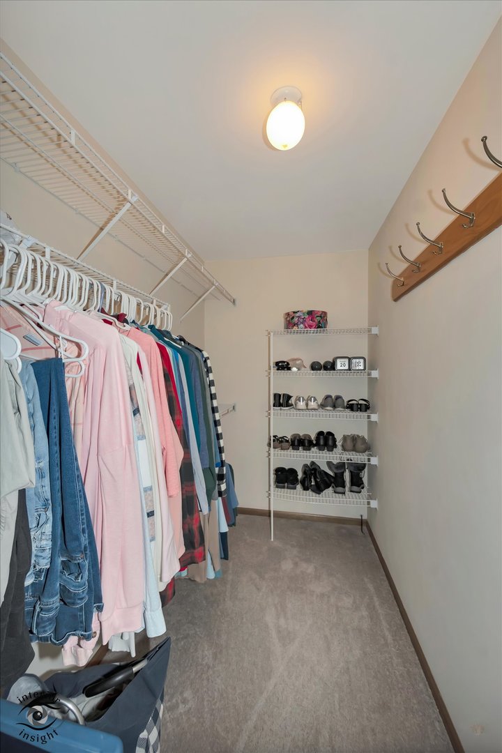12722404 Property Photo 17