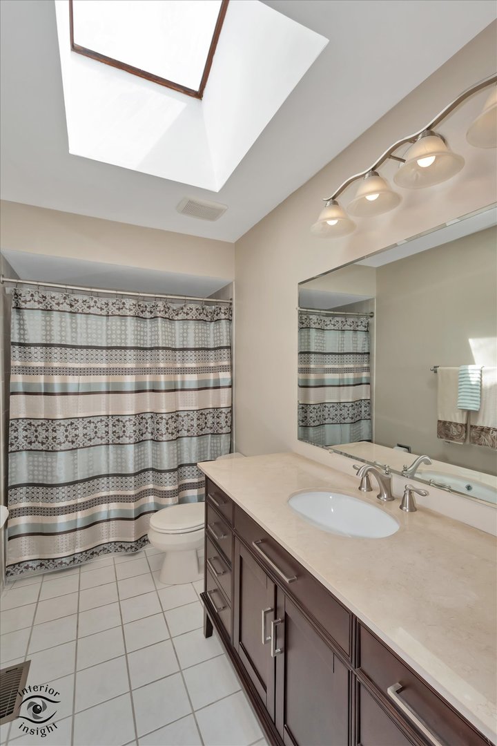12722404 Property Photo 21