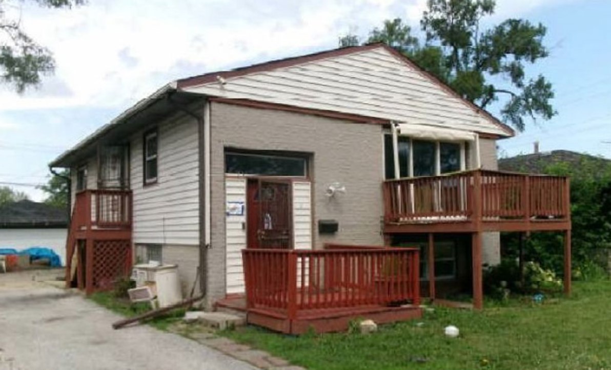 16130 Marshfield Avenue Property Photo 3
