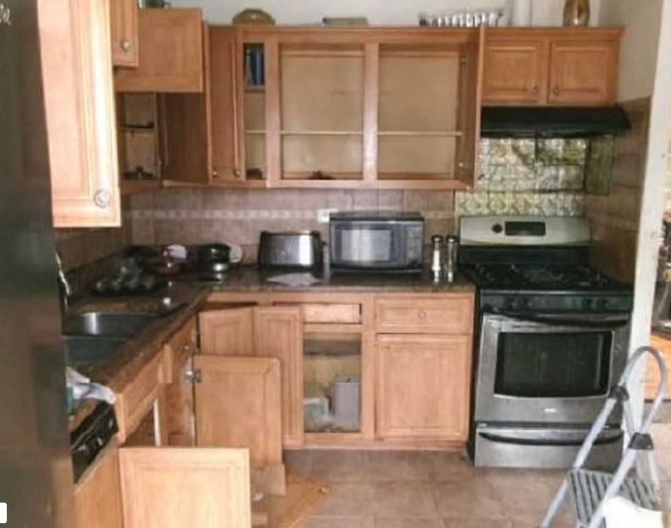 16130 Marshfield Avenue Property Photo 10