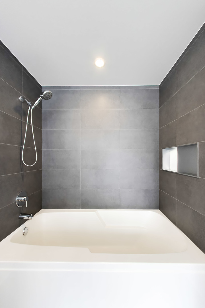 8 E Randolph Street 1505 Property Photo 16