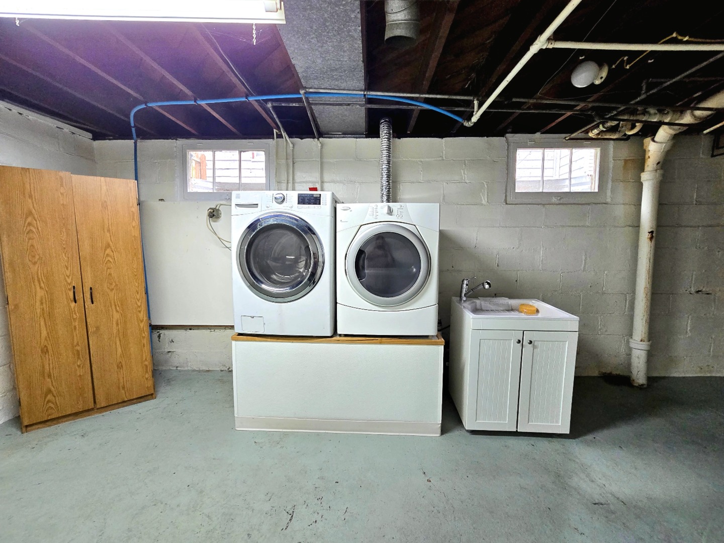 270 18th Place Property Photo 18