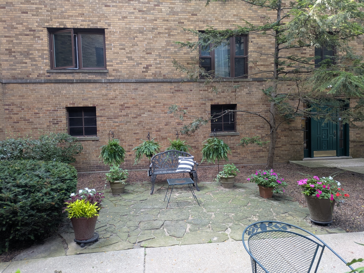 1535 Monroe Avenue 2 Property Photo 4