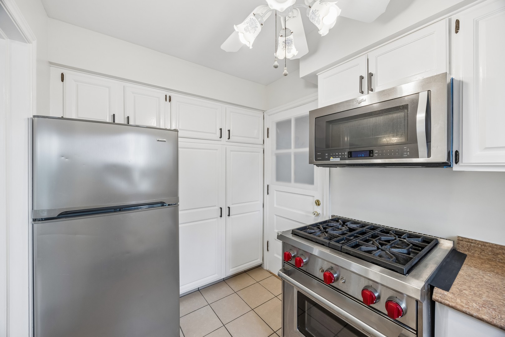 1535 Monroe Avenue 2 Property Photo 14