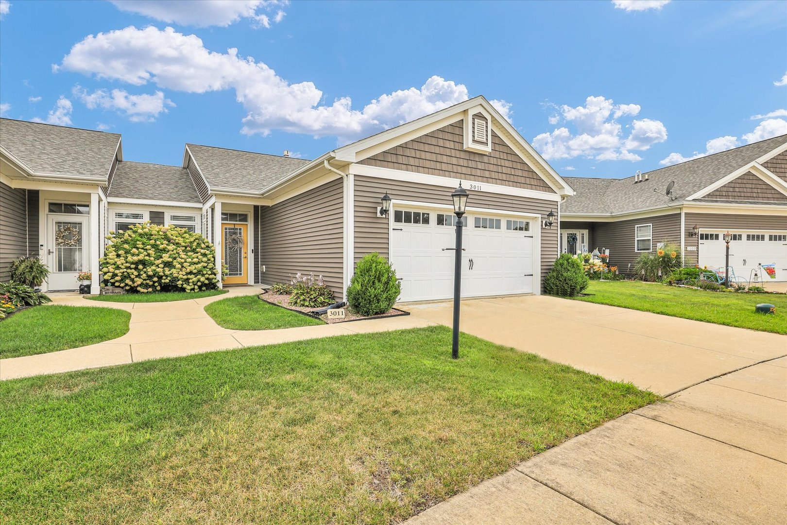 3011 E Stillwater Landing Property Photo 4