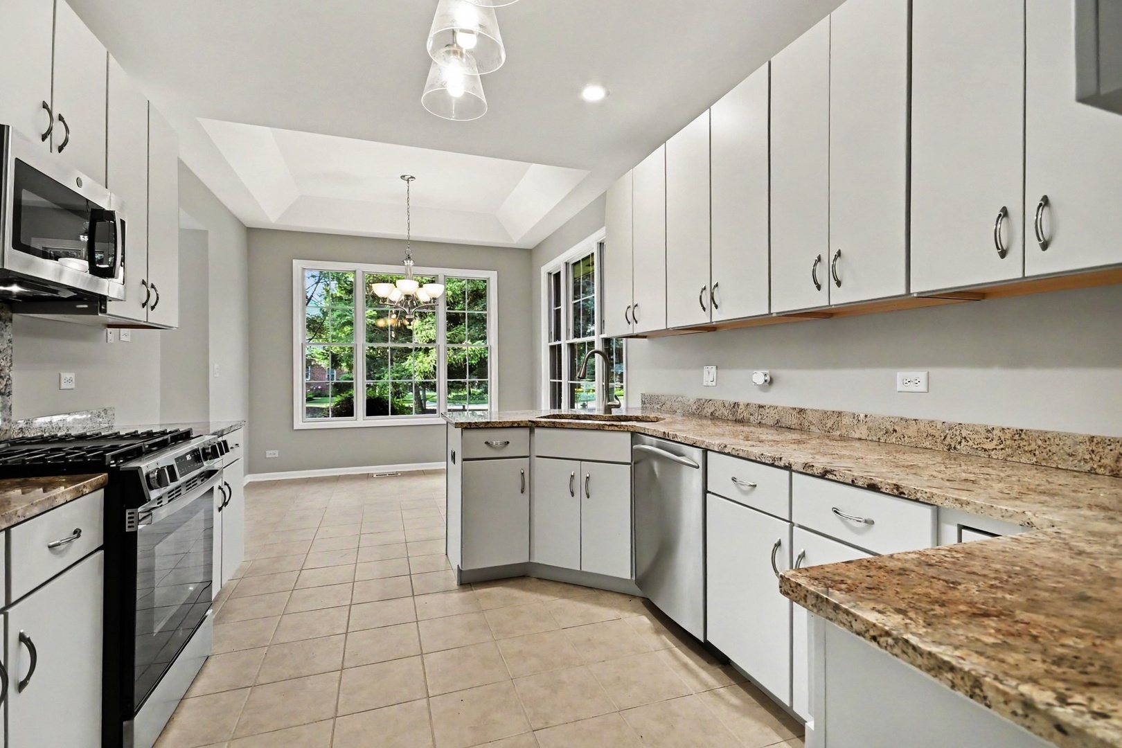 501 Ashbury Court Property Photo 18