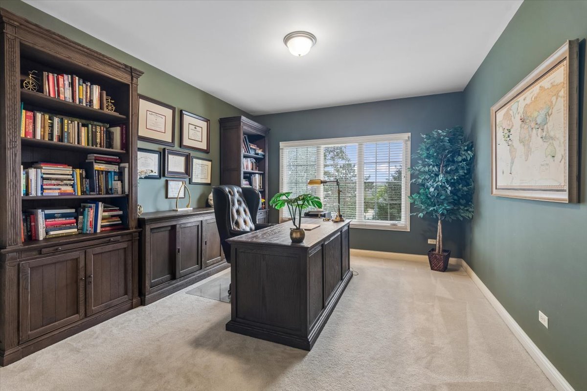 15624 Julies Way Property Photo 13