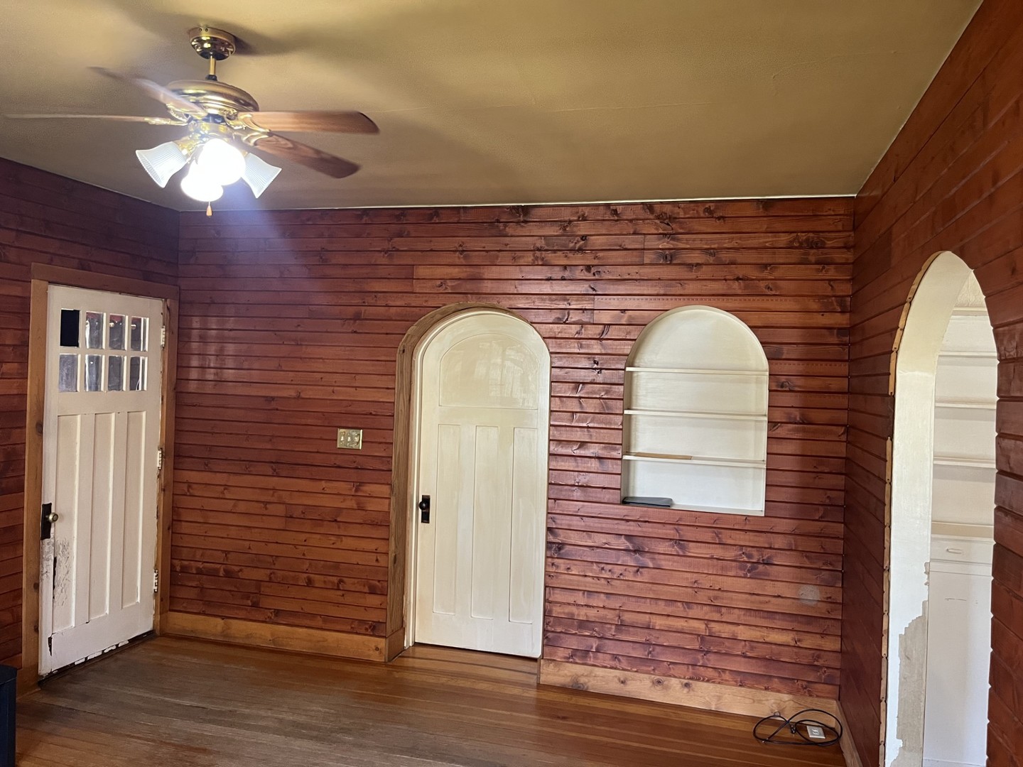 212 Tinley Avenue Property Photo 3