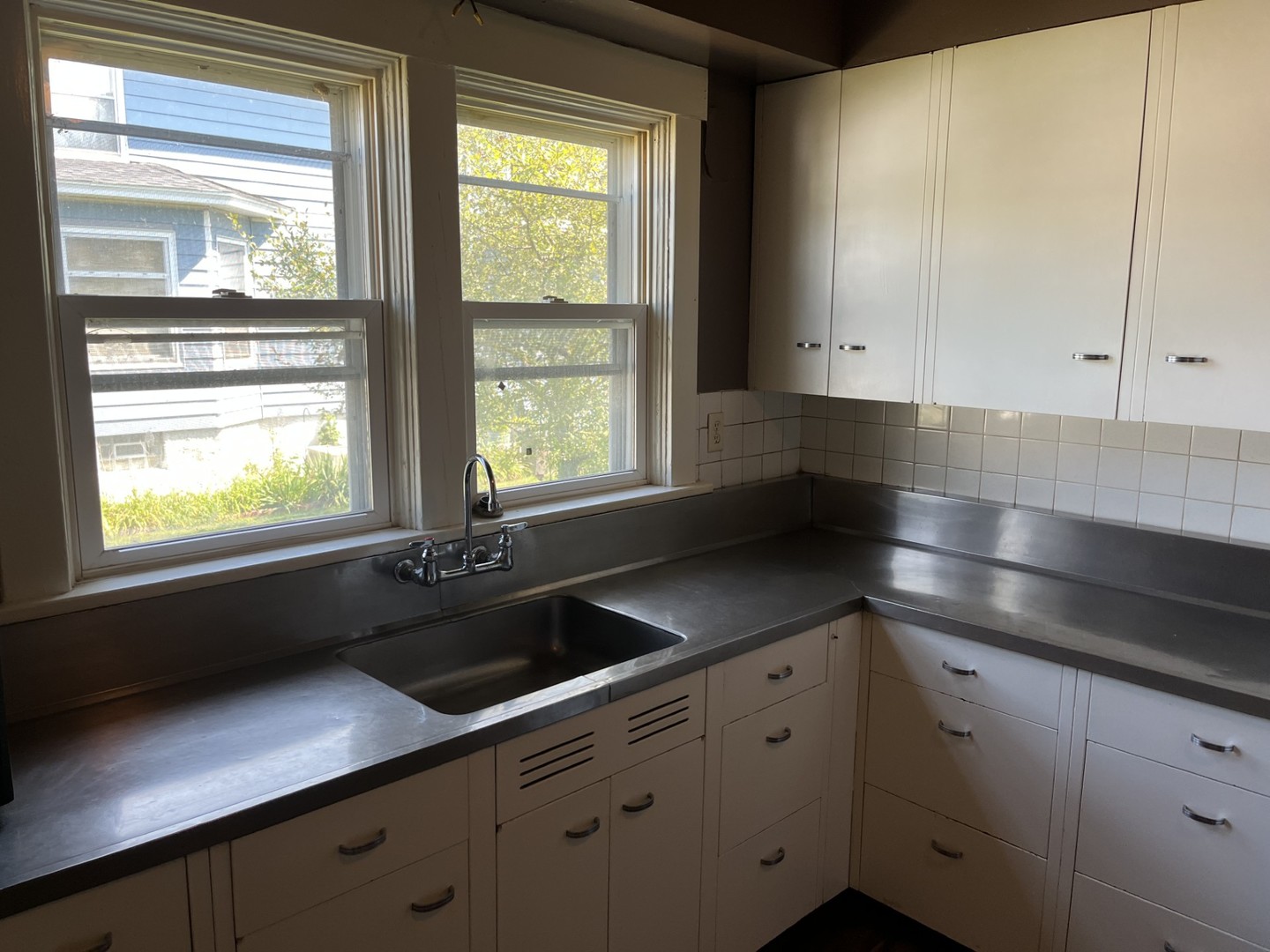 212 Tinley Avenue Property Photo 11