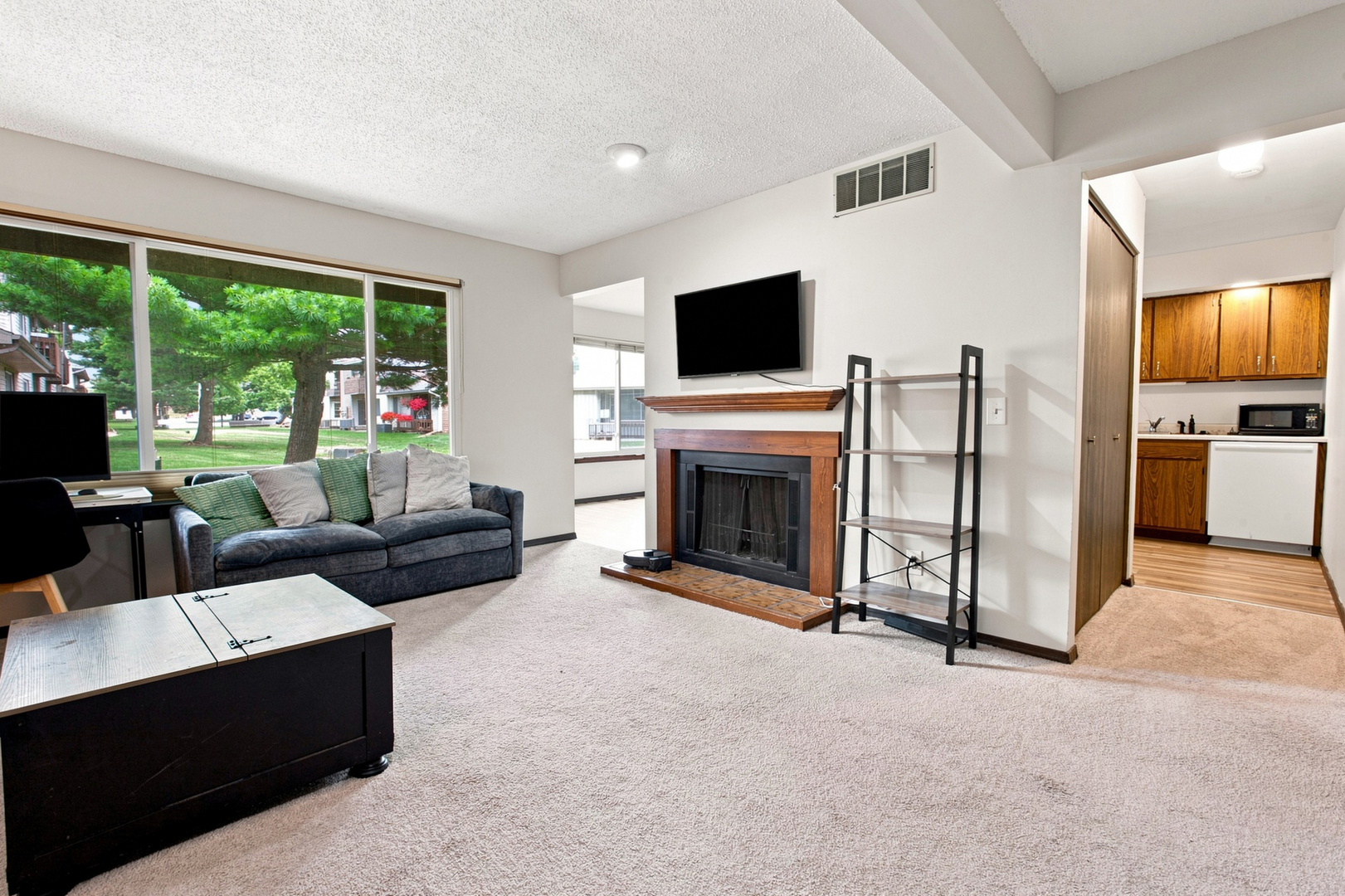 904 Kara Drive 904 Property Photo 4