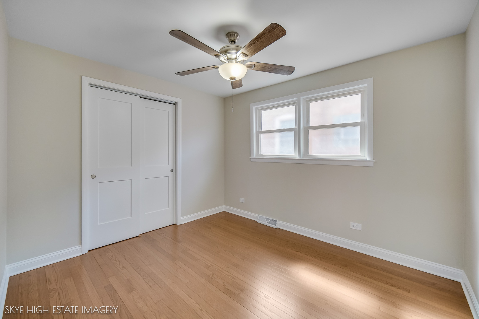 11232 S Albany Avenue Property Photo 7