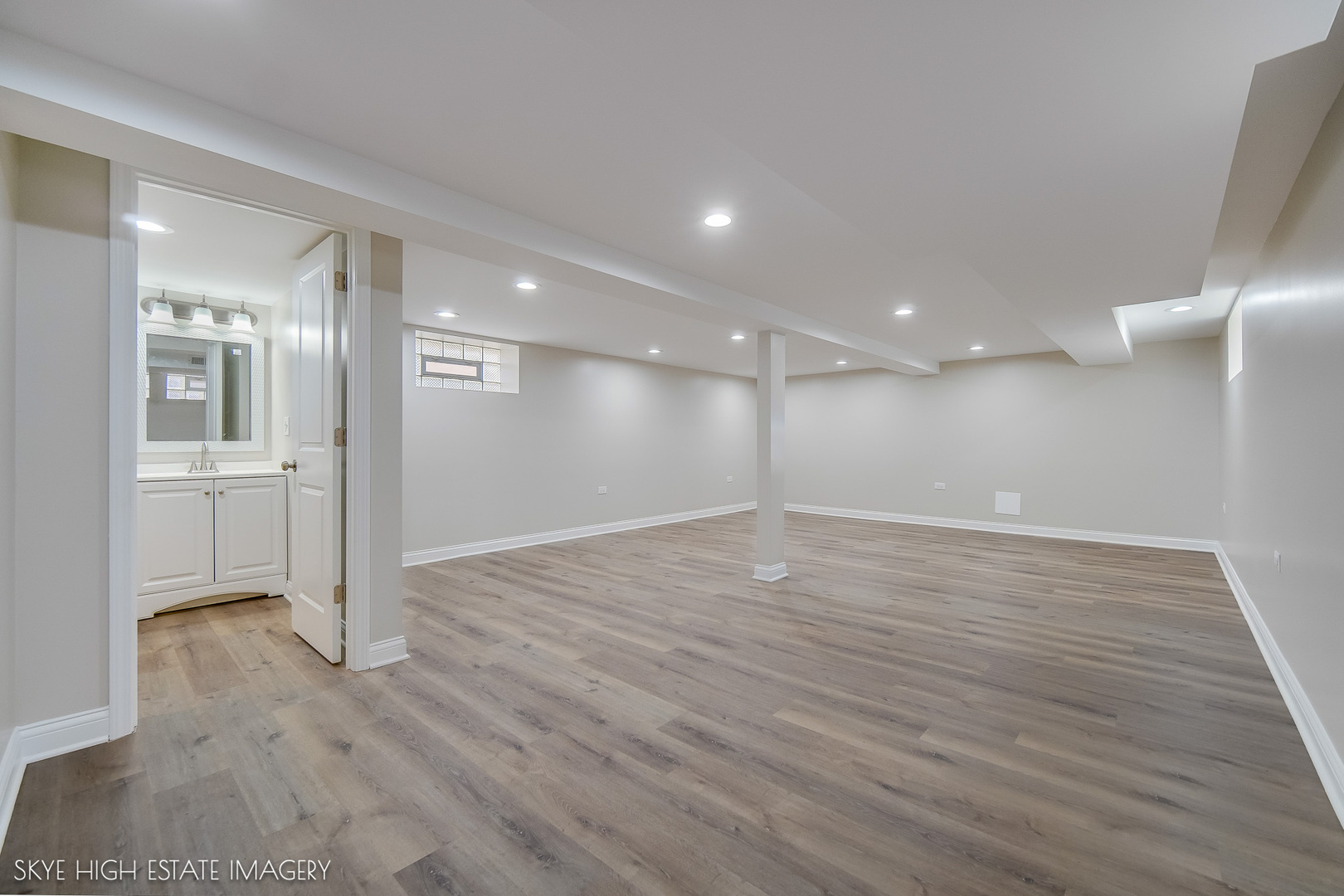 11232 S Albany Avenue Property Photo 12