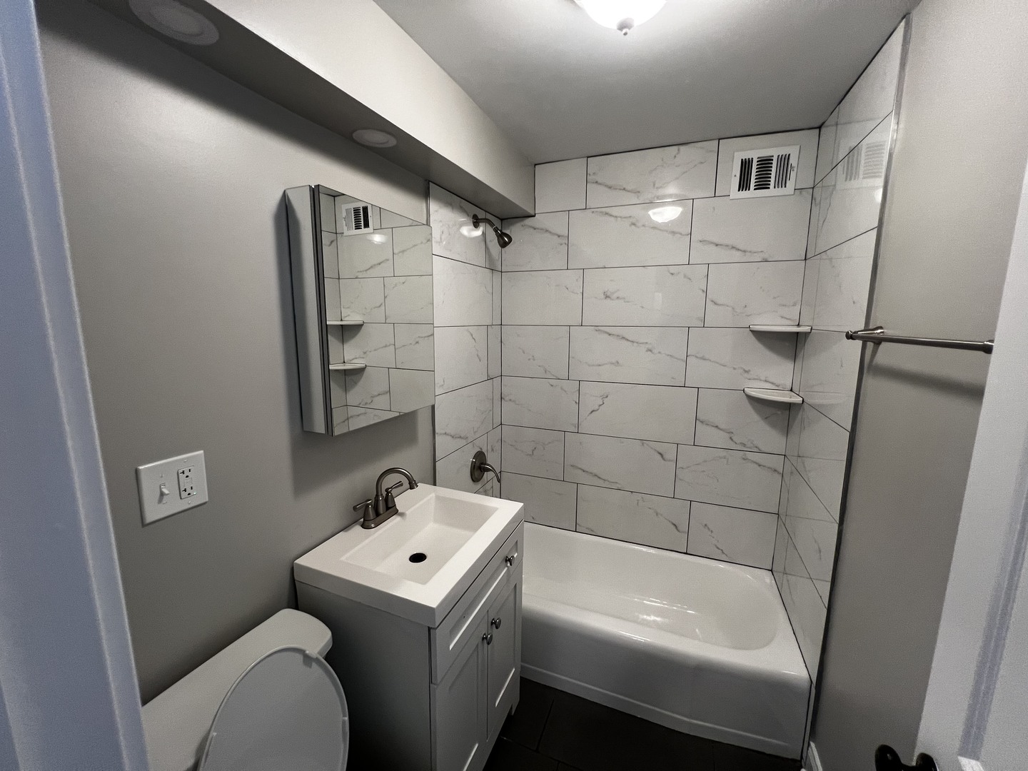 12722522 Property Photo 5