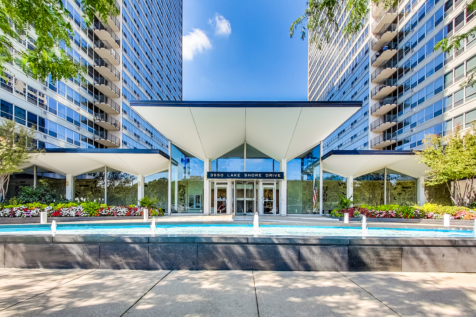 3550 N Lake Shore Drive 2707 Property Photo 1