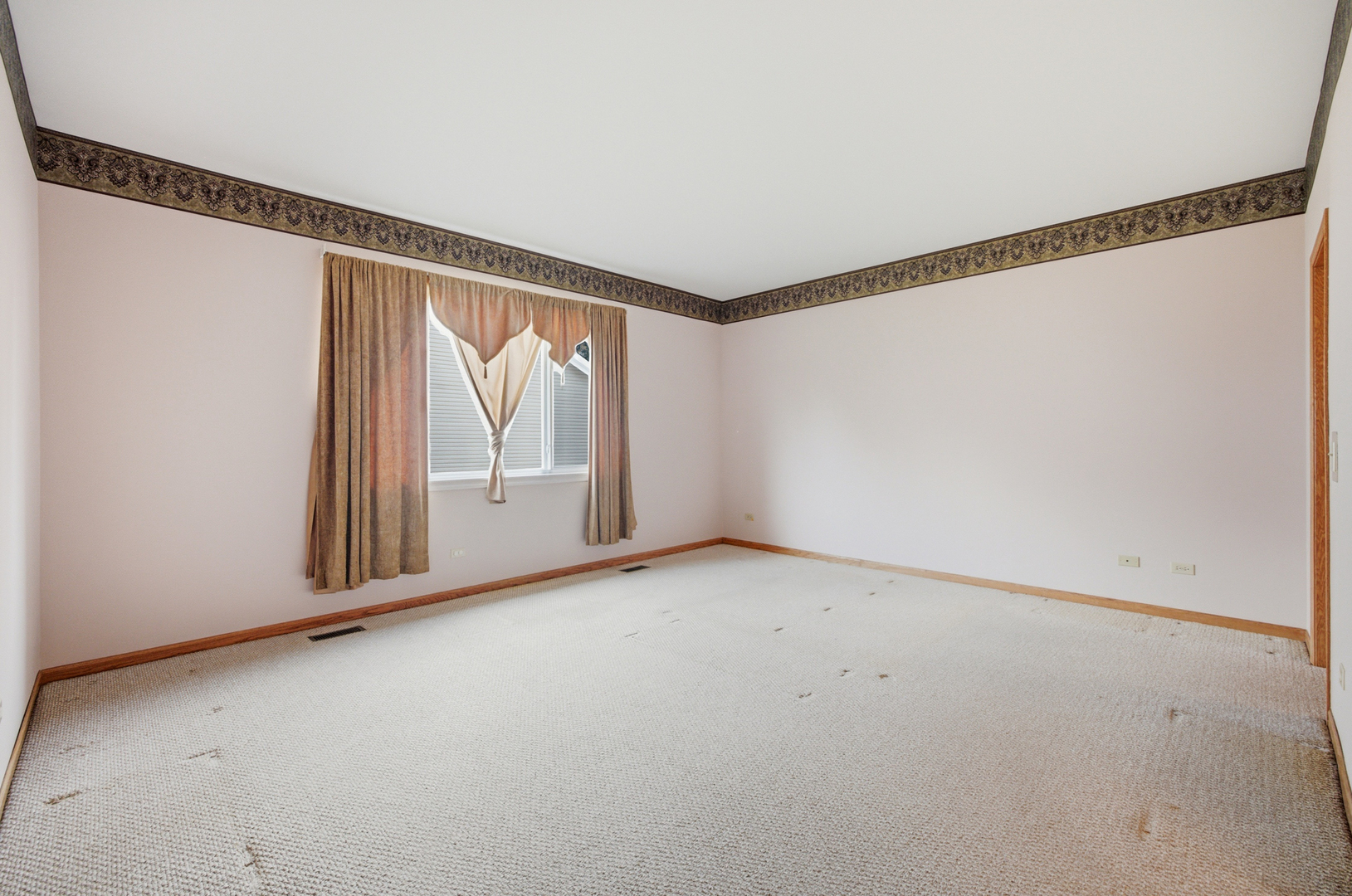 623 Saugatuk Circle Property Photo 17