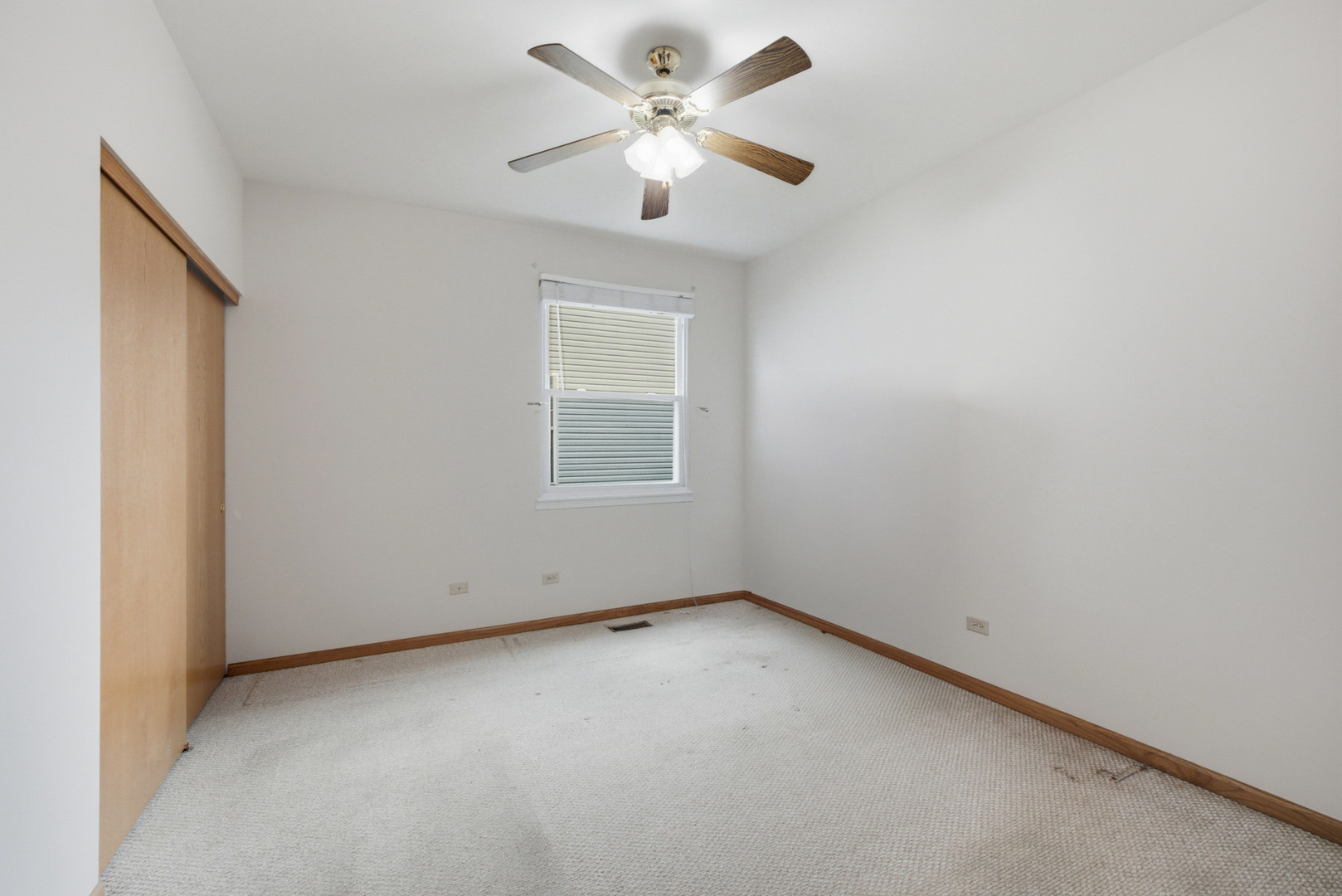 623 Saugatuk Circle Property Photo 22