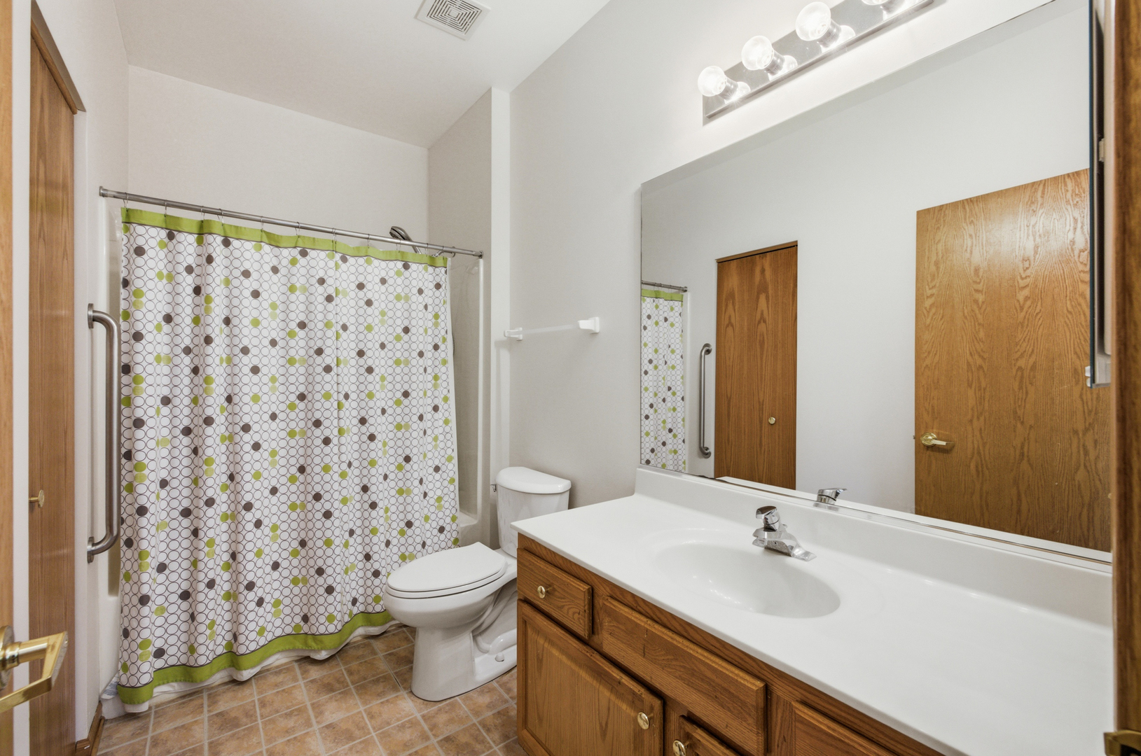 623 Saugatuk Circle Property Photo 23