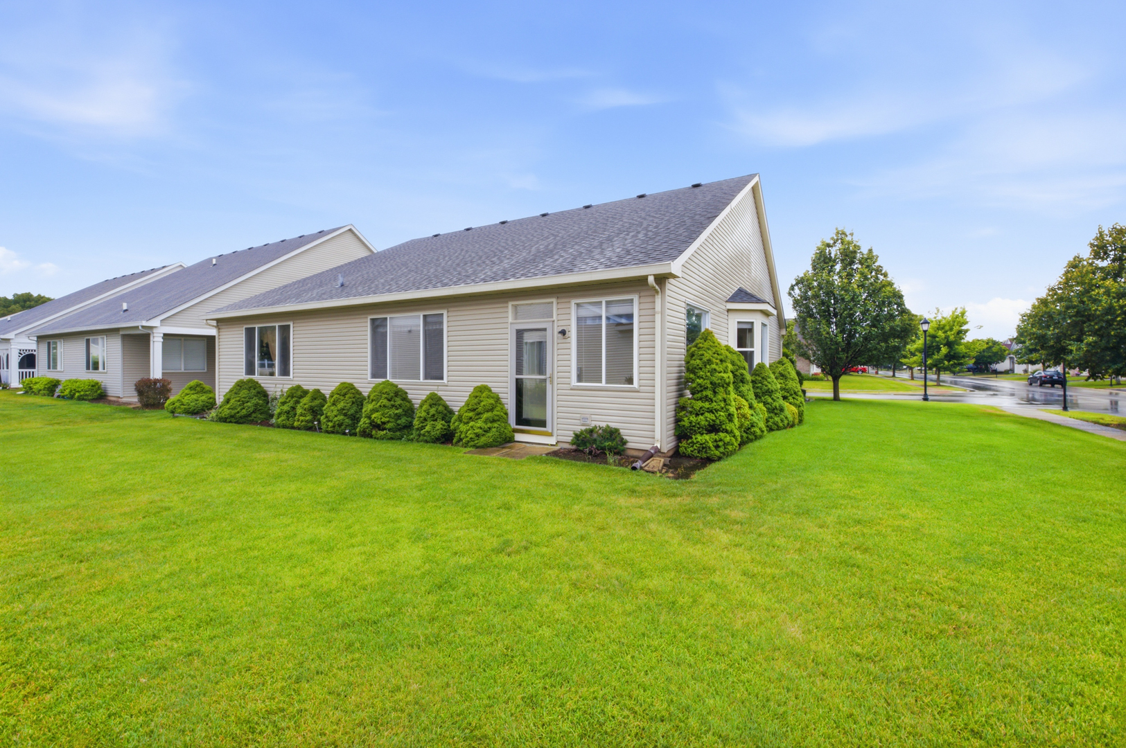 623 Saugatuk Circle Property Photo 26