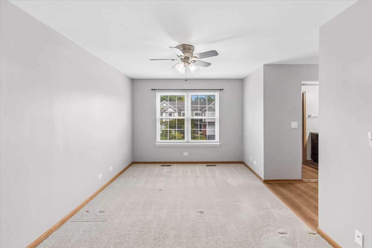 1404 E Baronet Lane Property Photo 10