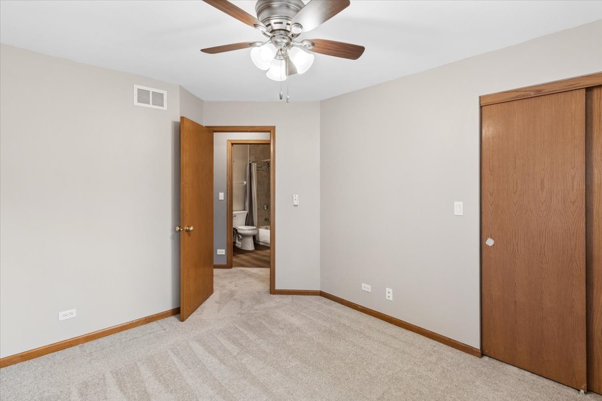 1404 E Baronet Lane Property Photo 17