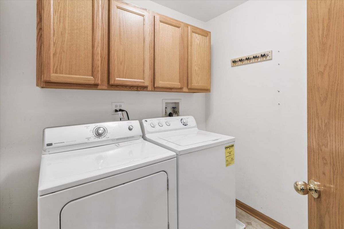 1404 E Baronet Lane Property Photo 19