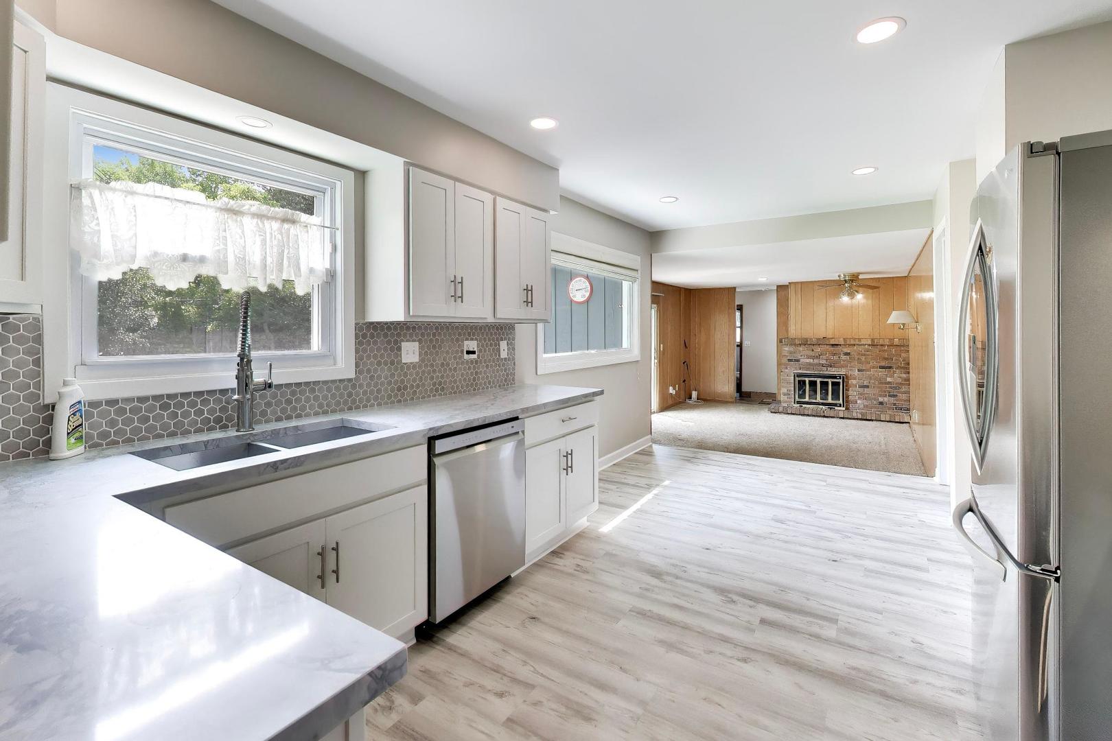 2047 Chestnut Street Property Photo 11