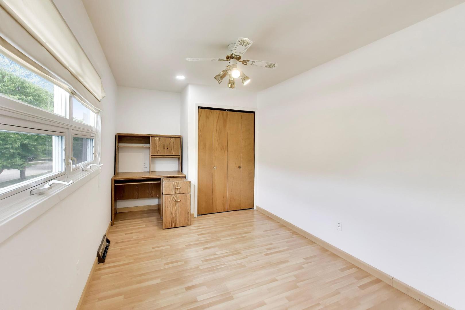 2047 Chestnut Street Property Photo 27