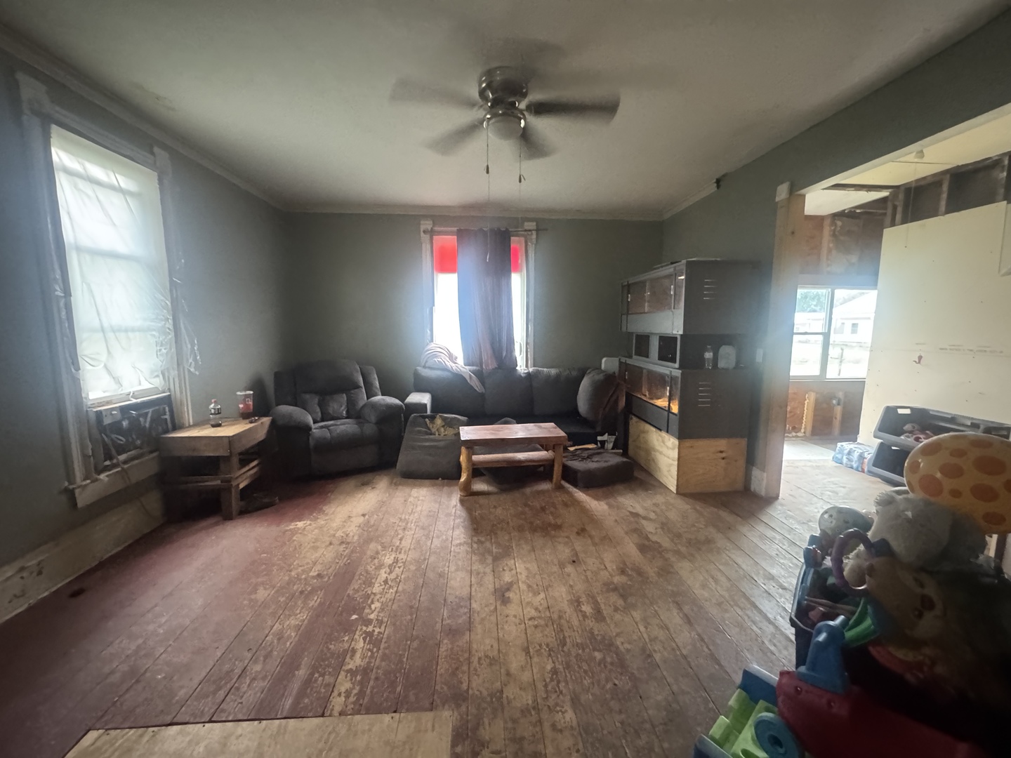 504 Washington Street Property Photo 2