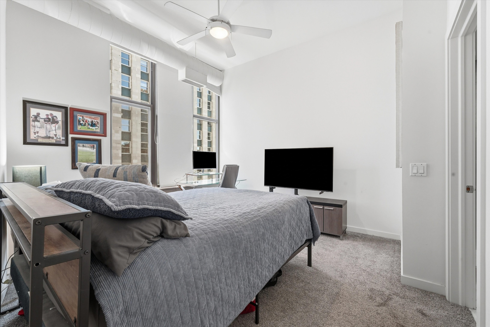 333 W Hubbard Street 1010 Property Photo 11