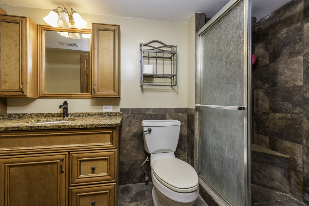 38484 N North Shore Avenue Property Photo 26