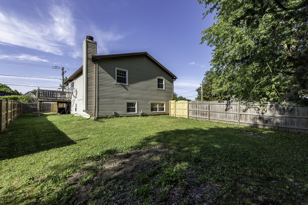 38484 N North Shore Avenue Property Photo 34