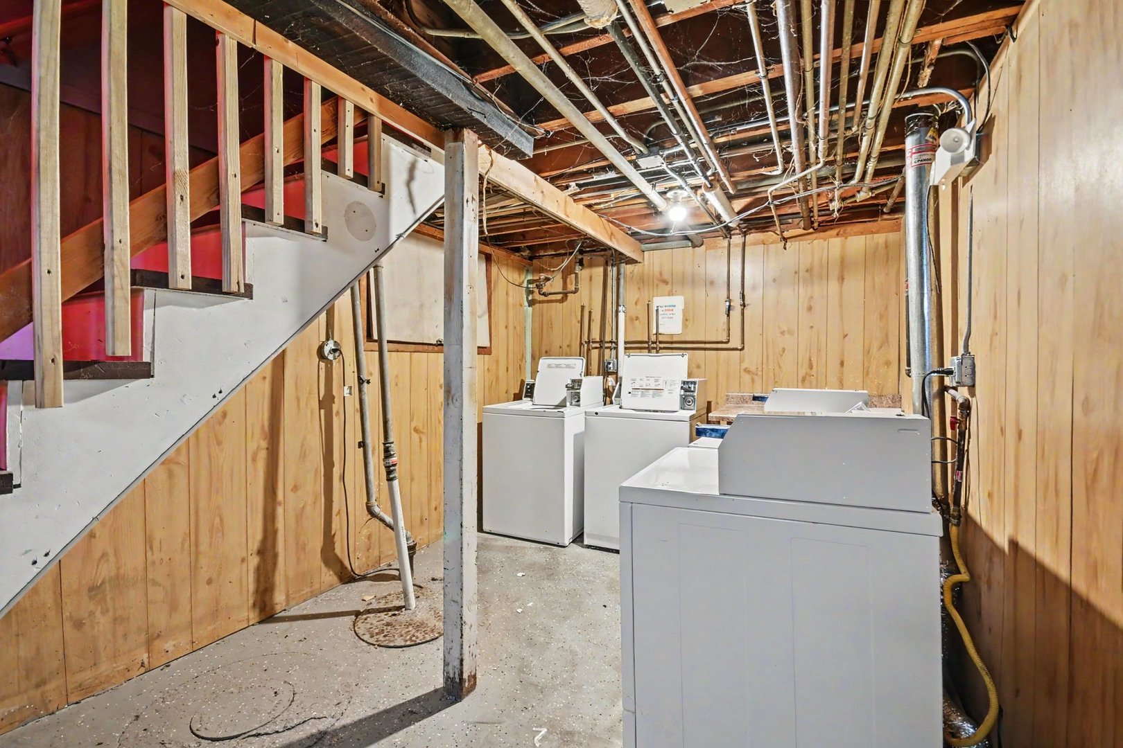18408 Torrence Avenue Property Photo 26