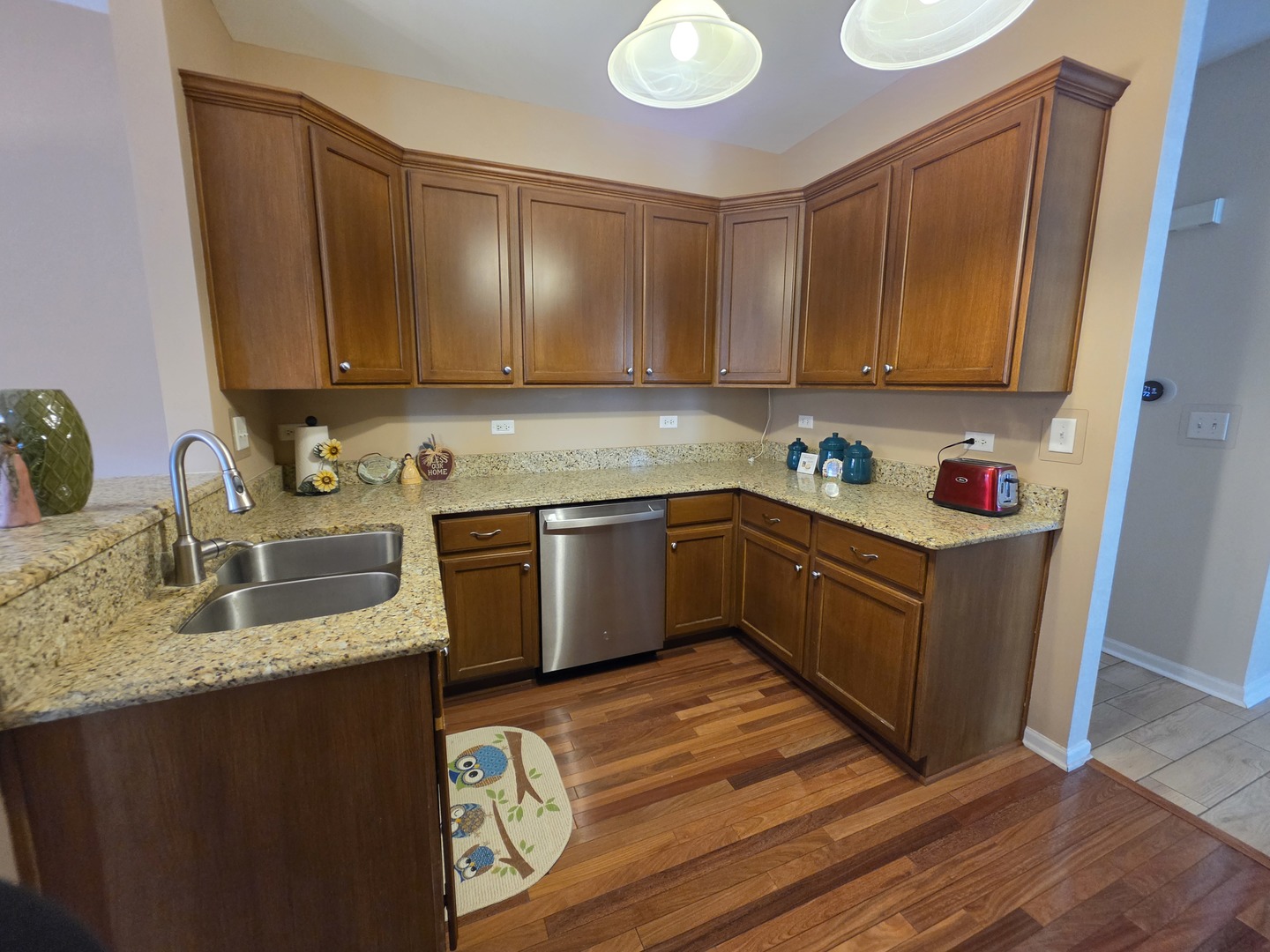 8211 Tremont Lane Property Photo 5