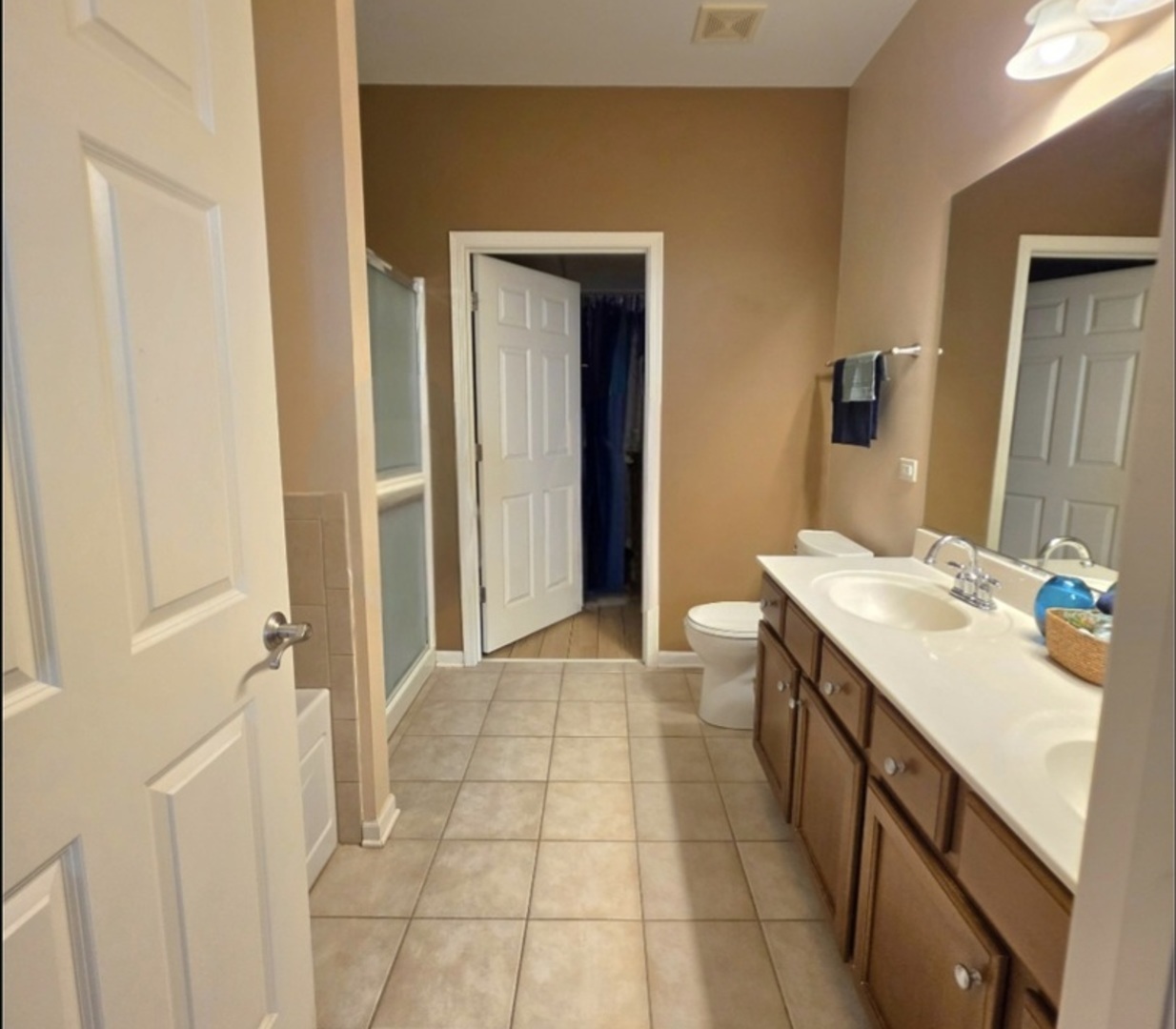 8211 Tremont Lane Property Photo 9