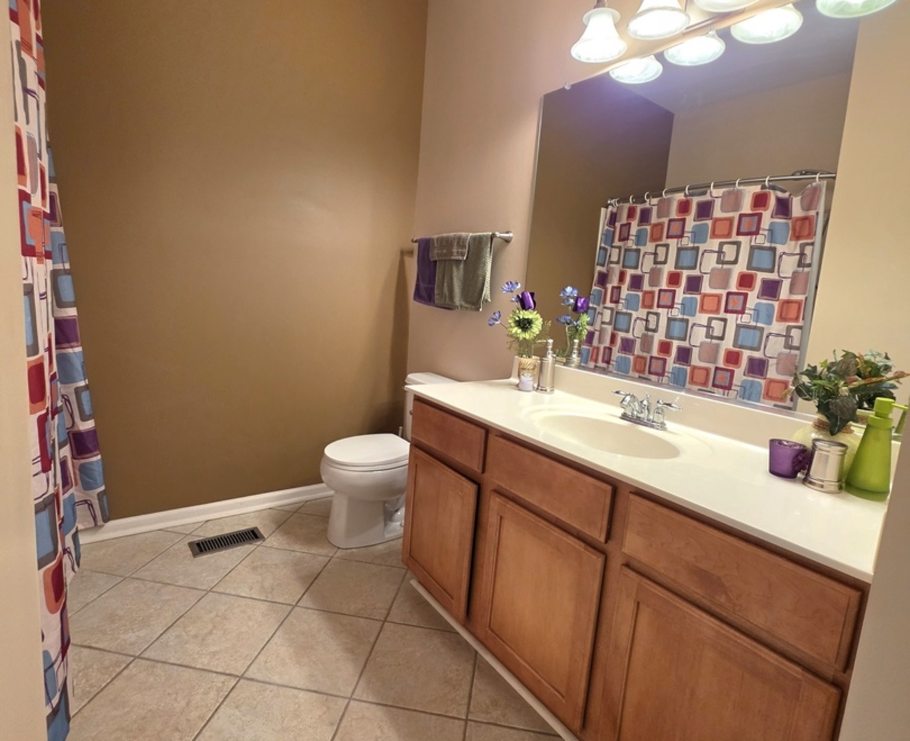 8211 Tremont Lane Property Photo 11